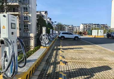 720kw液冷充电主机充电枪功率及充电？榈瘸＜侍