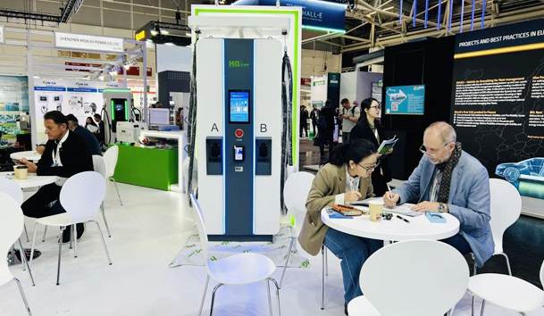 开拓欧洲市场新篇章！银河集团携光储充一体化整体解决方案闪耀慕尼黑(图2)